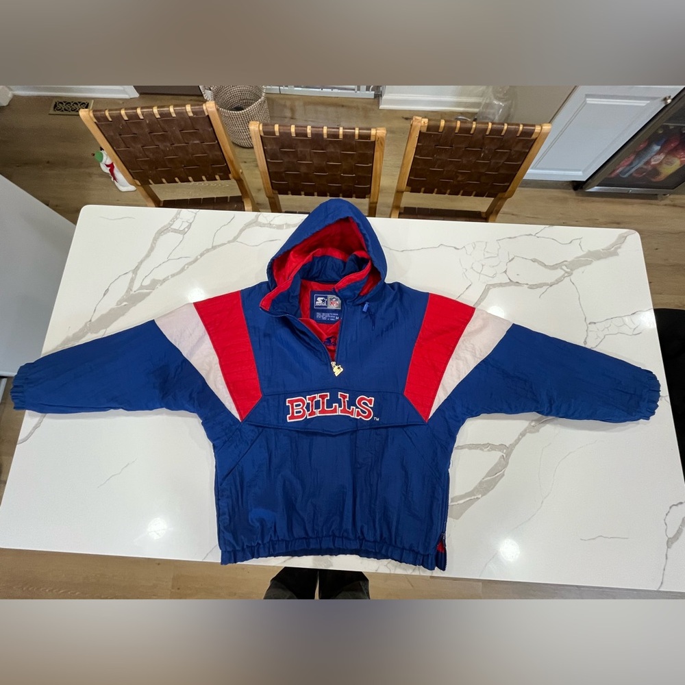 VINTAGE Buffalo Bills 90’s Starter Jacket!!! Rare, in great shape!!!!